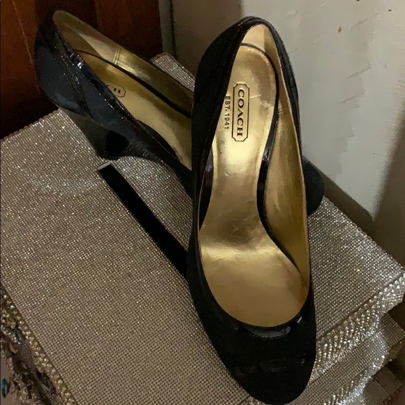 Beautiful Black Coach wedges - Picture 3 of 4